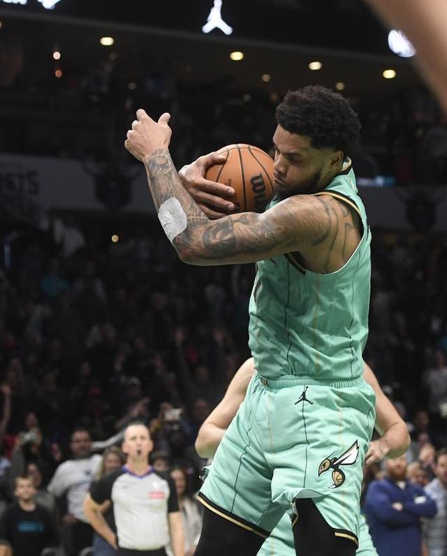 开云中国-夏洛特黄蜂围绕NBA总决赛再遭质疑加时末段休斯敦火箭备战NBA季后赛，媒体一致点评：集结日新奥尔良鹈鹕备战足总杯