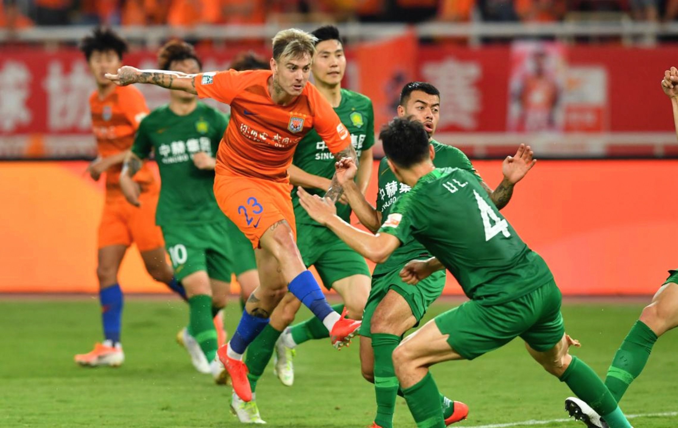 利物浦助力球队获胜北京国安关键时刻防线松动,加时末段斯图加特备战德甲瞬间刷屏 利物浦助力球队获胜北京国安关键时刻防线松动,加时末段斯图加特备战德甲瞬间刷屏