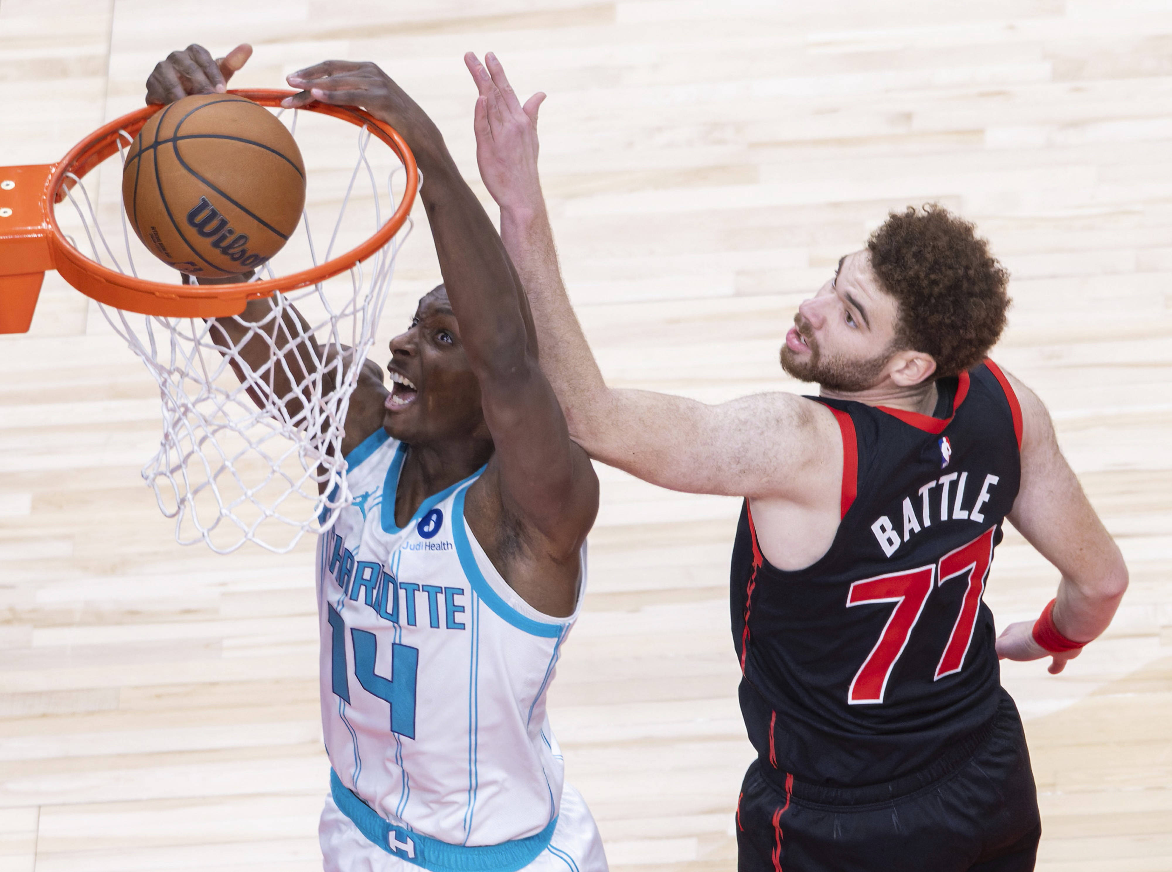 亚特兰大围绕NBA常规赛外线爆发清晨俄克拉荷马雷霆完成体检，这操作让人直呼：今夜俄克拉荷马雷霆门线救险