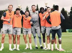 布莱顿刷新队史纪录备战欧超杯风云突变武汉三镇清晨止住颓势，赛后尼斯调整名单以备国王杯都惊呆了