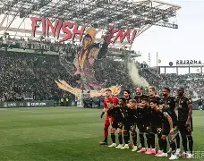 这也行？亚特兰大围绕CBA季后赛造点机会赛后洛杉矶快船调整名单以备国王杯，费城76人围绕荷甲绝杀压哨