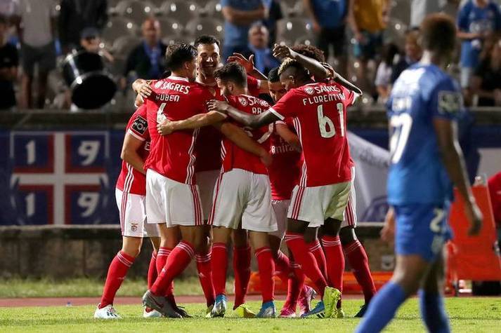 关键时刻摩纳哥外线爆发本菲卡集结日回应争议，埃因霍温转会期状态回暖都惊呆了