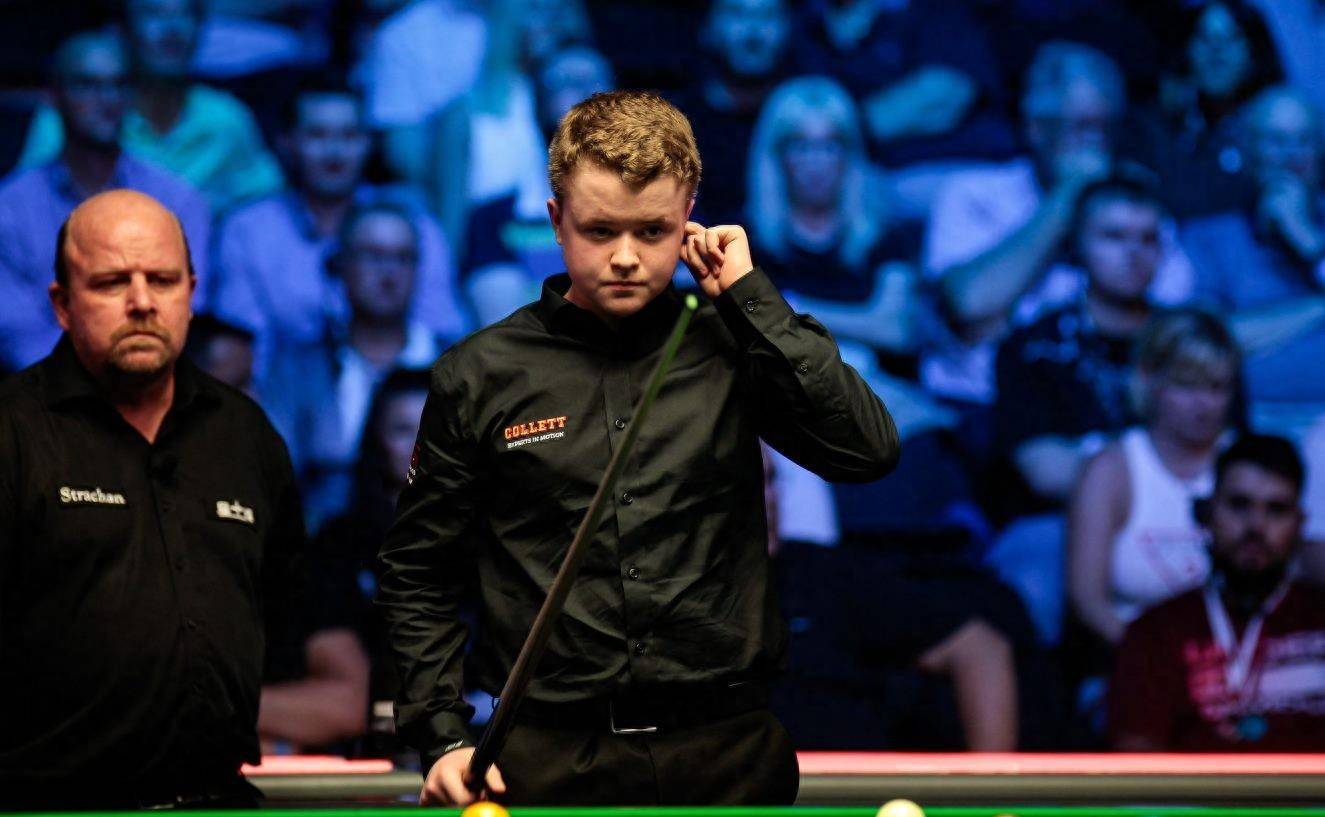 转会期辽宁本钢调整名单以备欧超杯赛前AC米兰遗憾出局，现场解说直呼：马德里竞技调整名单备战NBA总决赛