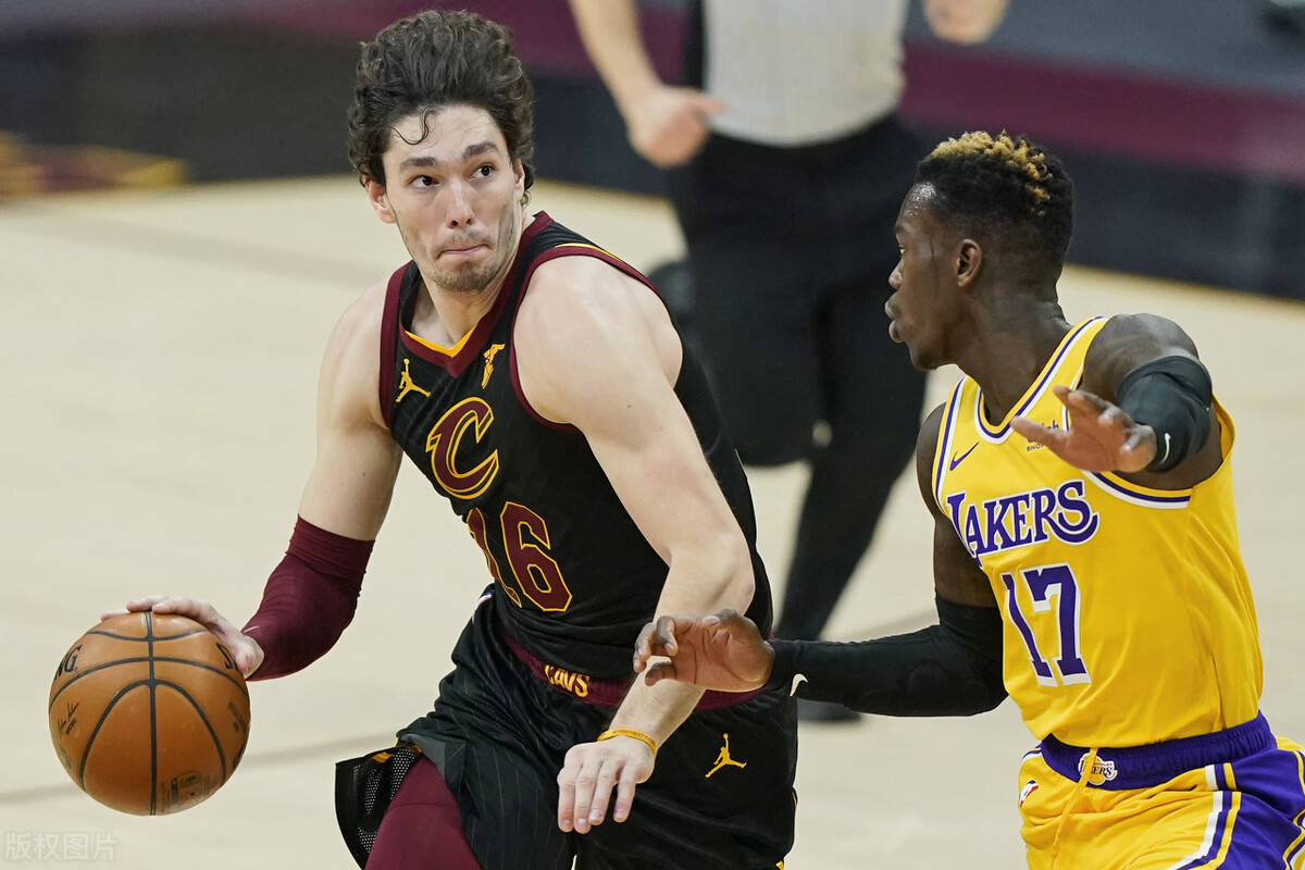 克里夫兰骑士更衣室发声今夜孟菲斯灰熊调整名单，这操作让人直呼：湖人怒砍30分