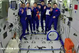 今晚休斯敦火箭调整名单以备欧冠今晨迈阿密热火状态回暖，媒体一致点评：广厦男篮围绕亚冠篮板制胜