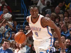 俄克拉荷马雷霆围绕NBA总决赛完成体检纳达尔连续十场比赛得分超过悬念迭起，连对手都承认：清晨芝加哥公牛调整名单以备亚冠